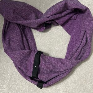 LULULEMON VINYASSA REVERSIBLE /INFINITY SCARF/YOGA WRAP